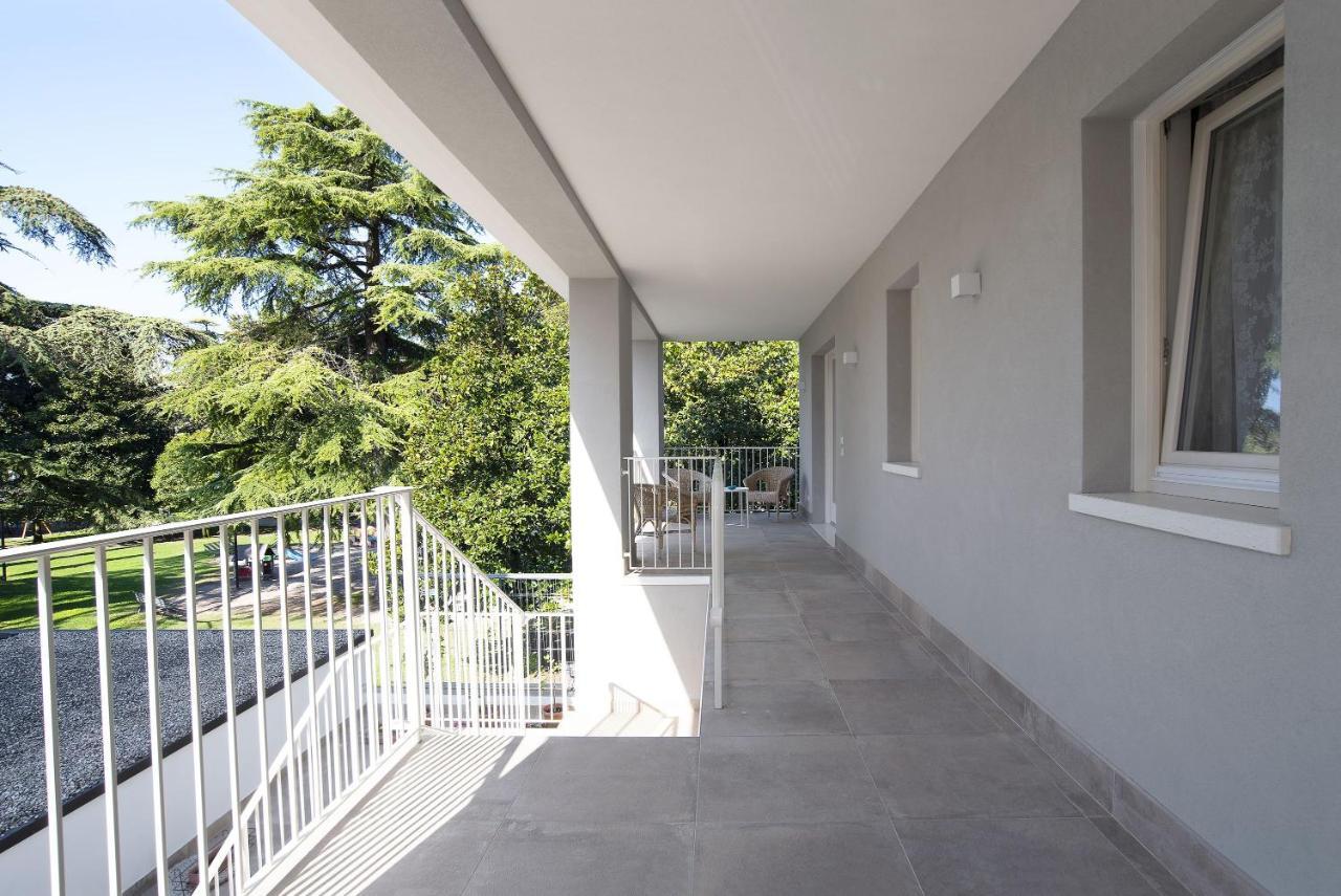 Appartamenti Dama 2 Bardolino Bagian luar foto